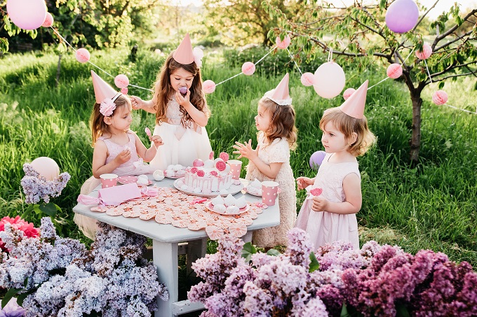 planning-a-surprise-party-for-your-kids