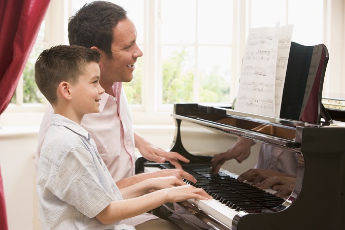 the-benefits-of-learning-piano-at-a-young-age