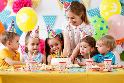 children enjoying a birthday party